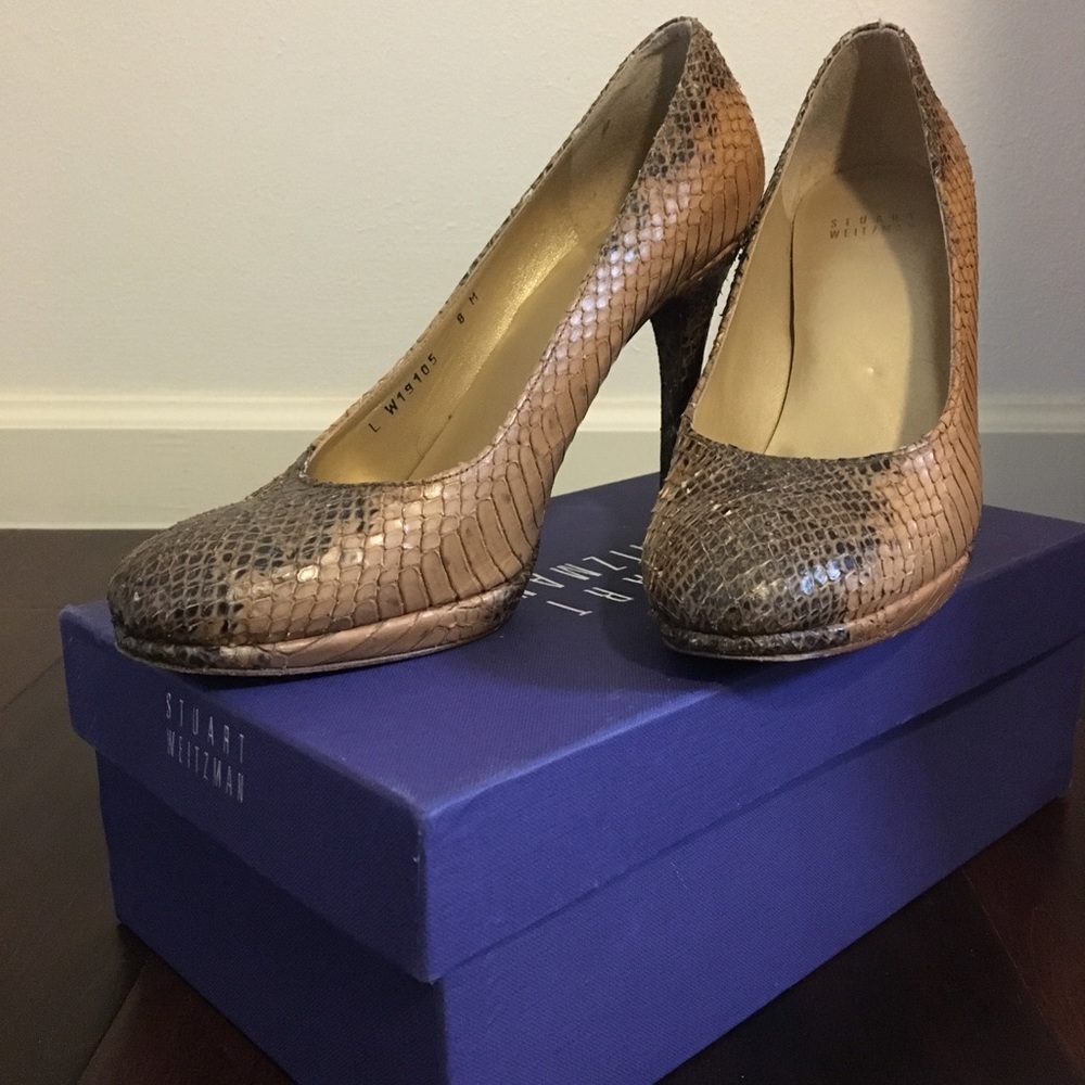 Stuart Weitzman Platswoon Pumps in Caramel Whips